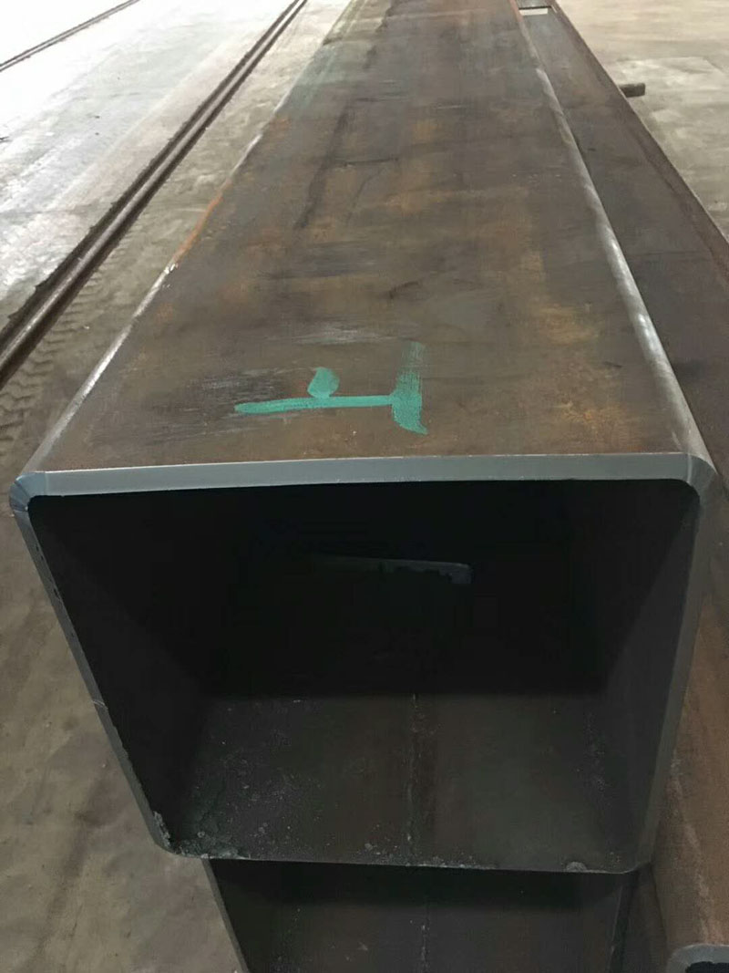 大口径无缝方管